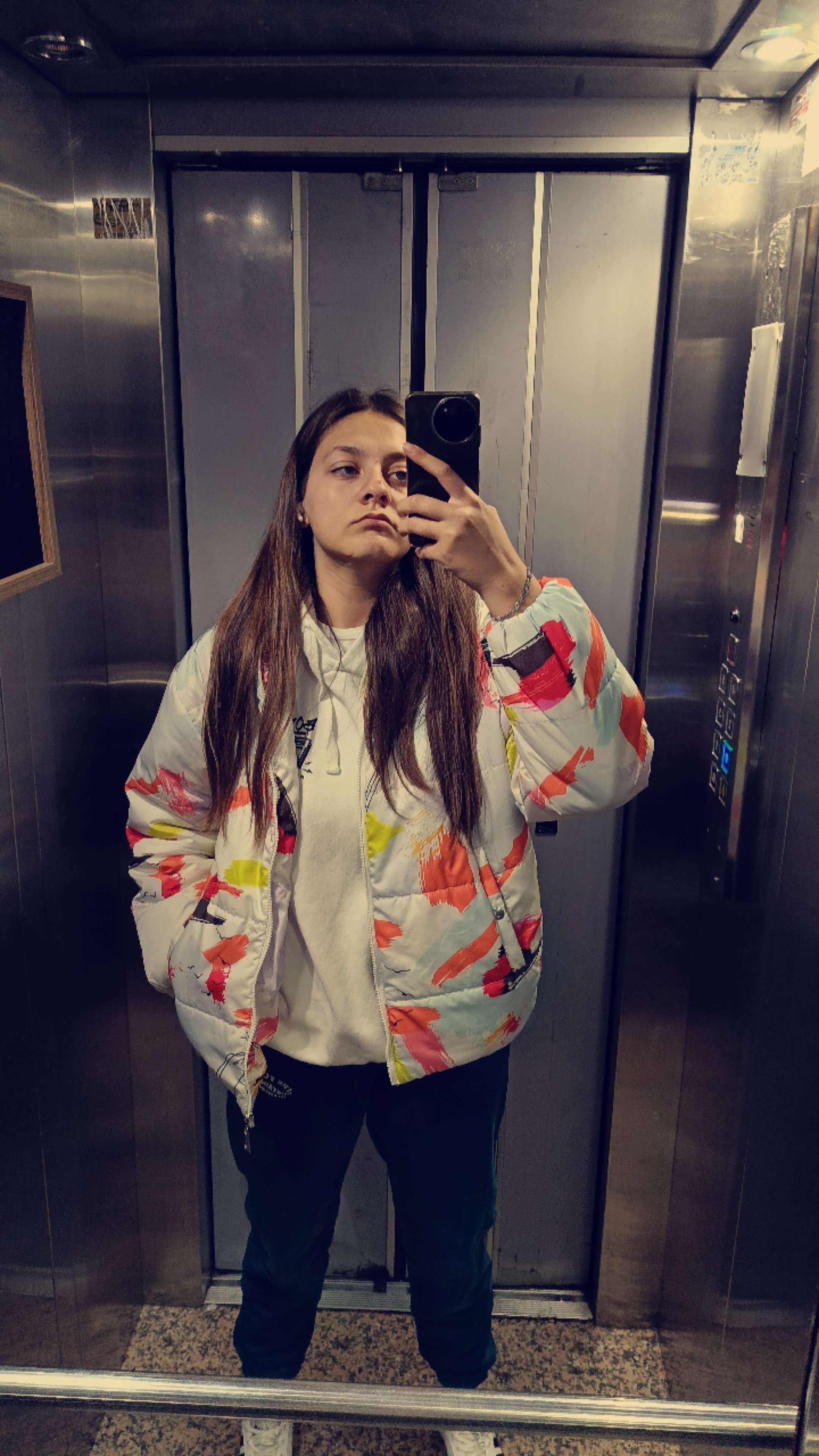 almina nurşah özen Profile Picture