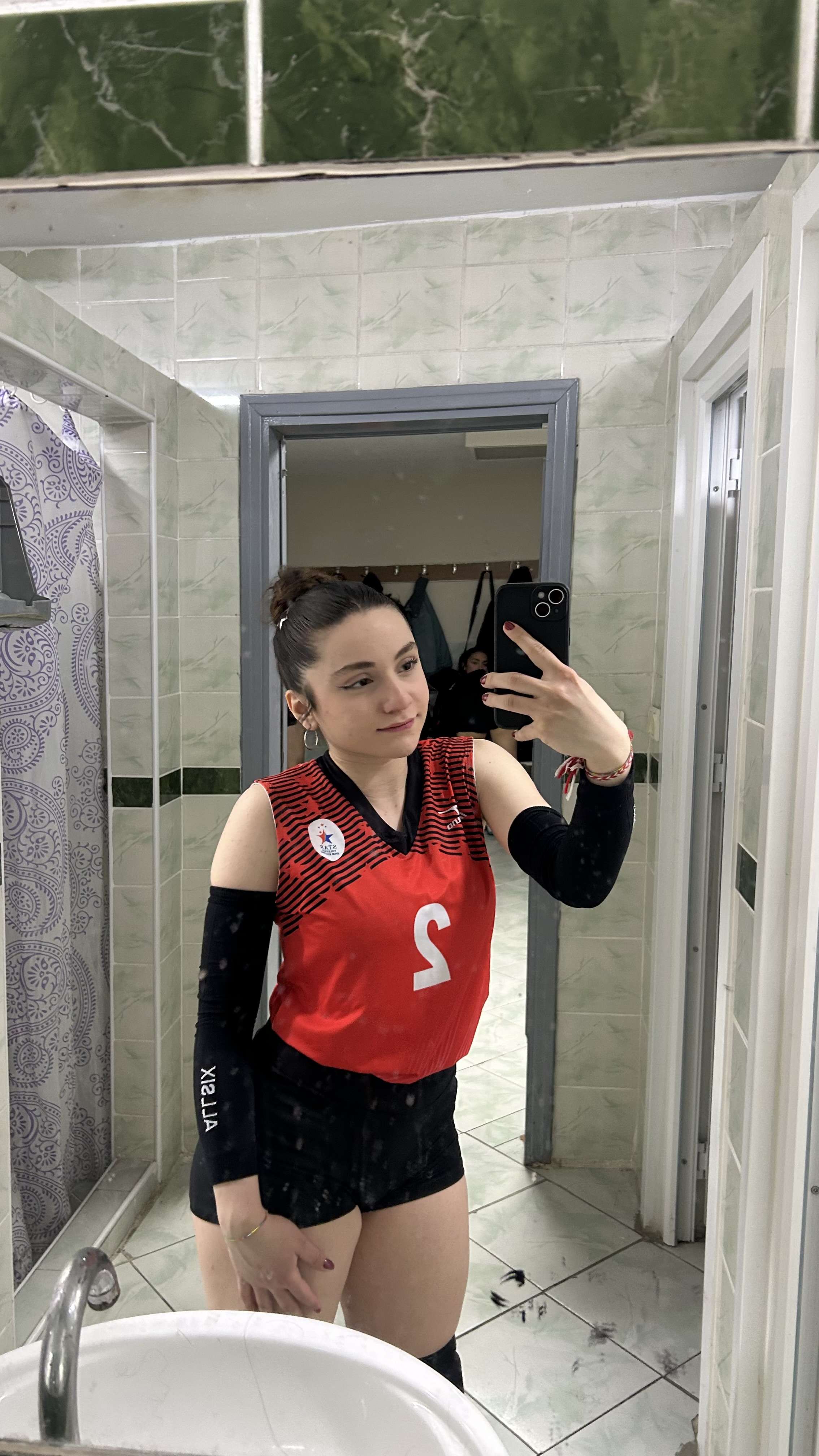 Zeynep Yağmur Çiçek Profile Picture