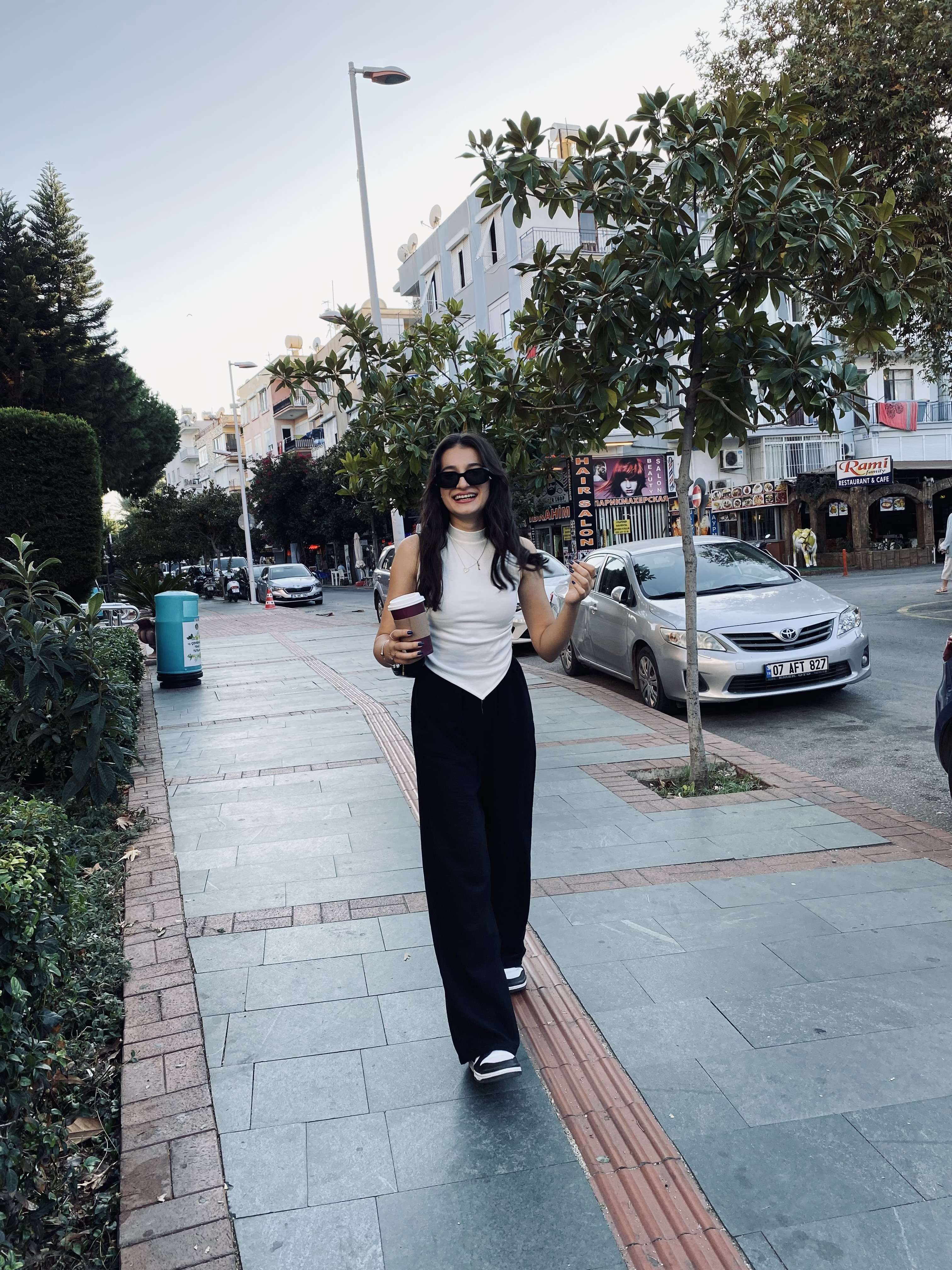 İkra Coşkun Profile Picture