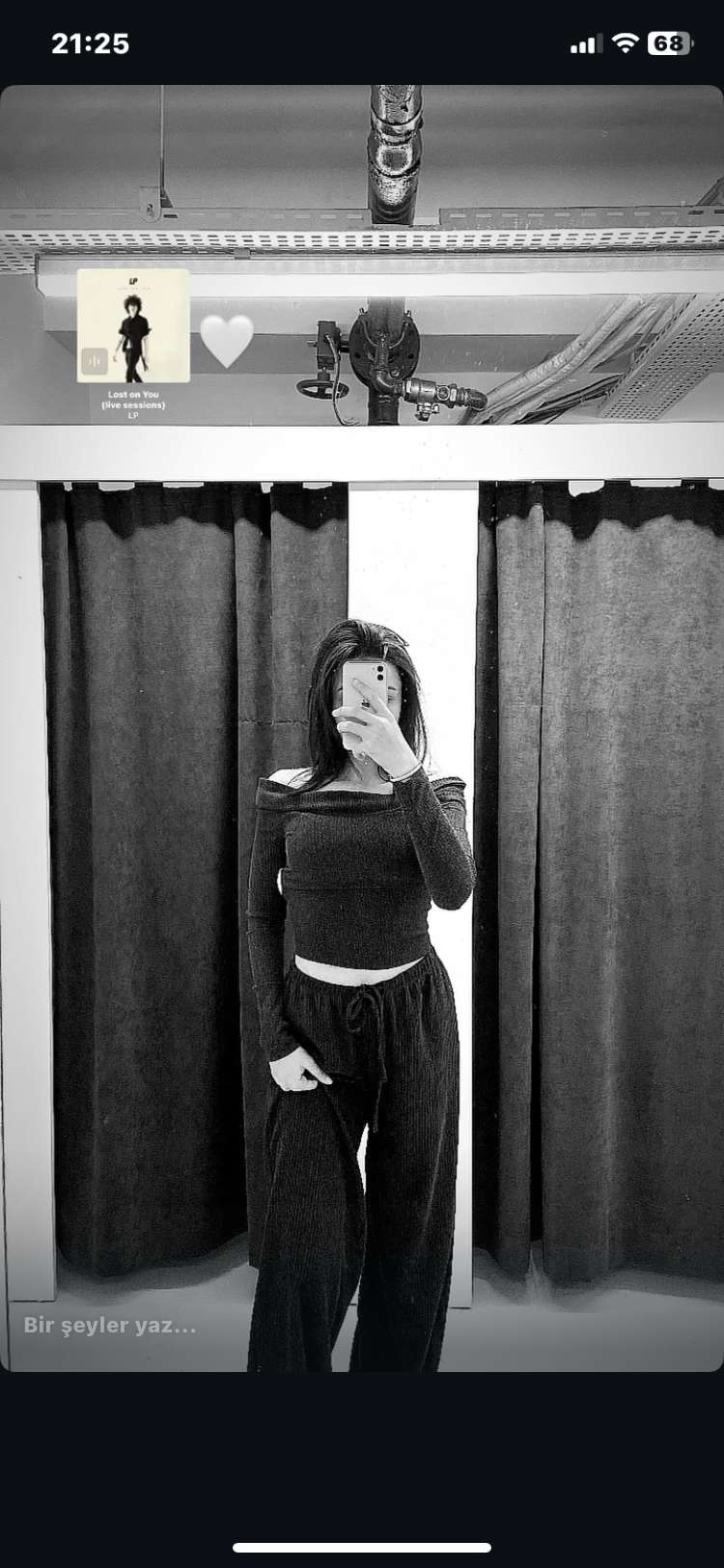 azra karakülah Profile Picture