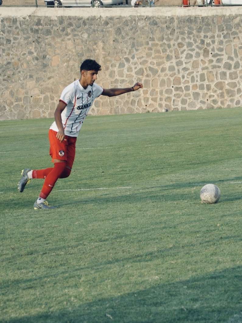 Tarık Timur Profile Picture