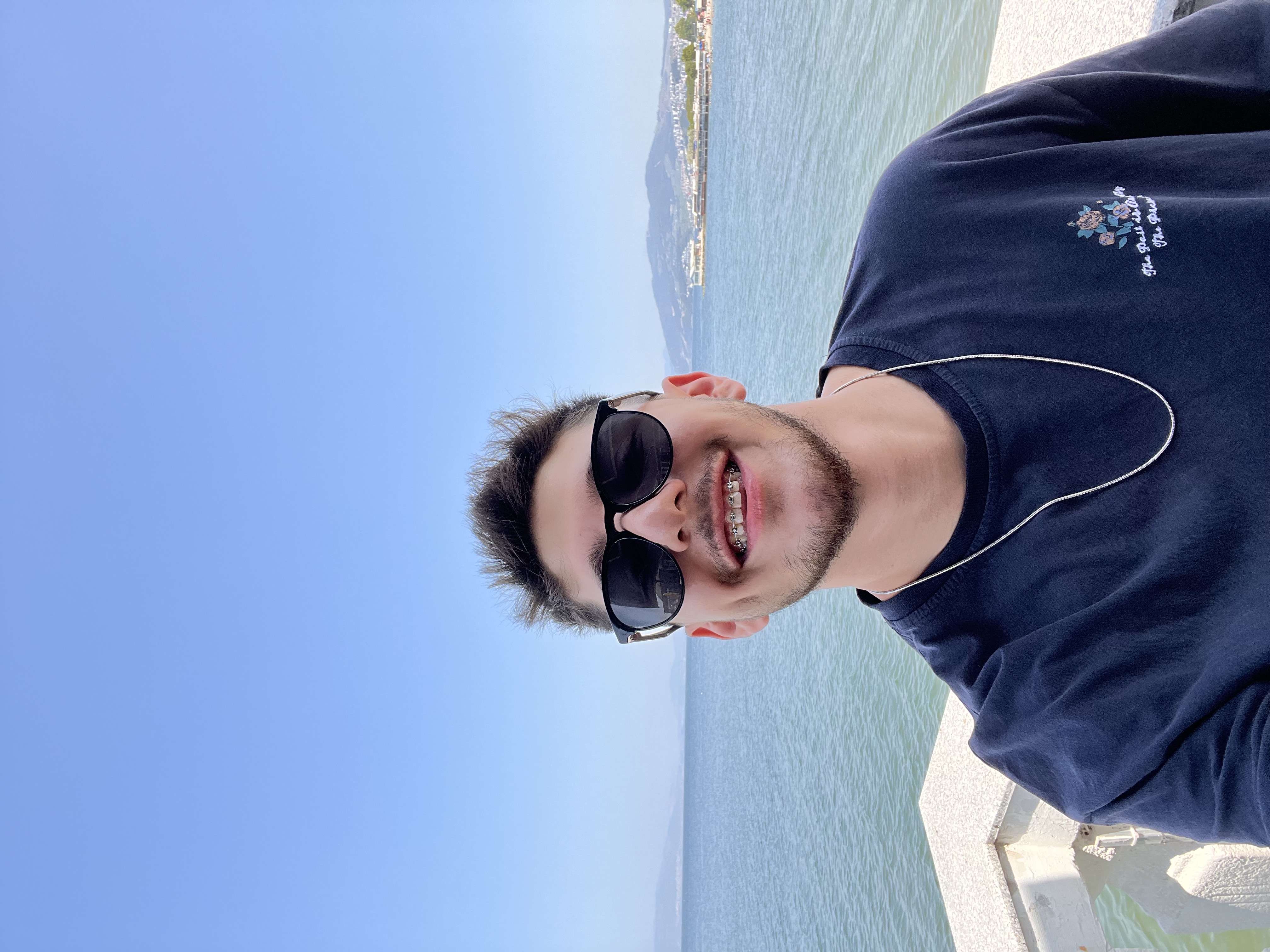 Yiğit Eşsiz Profile Picture