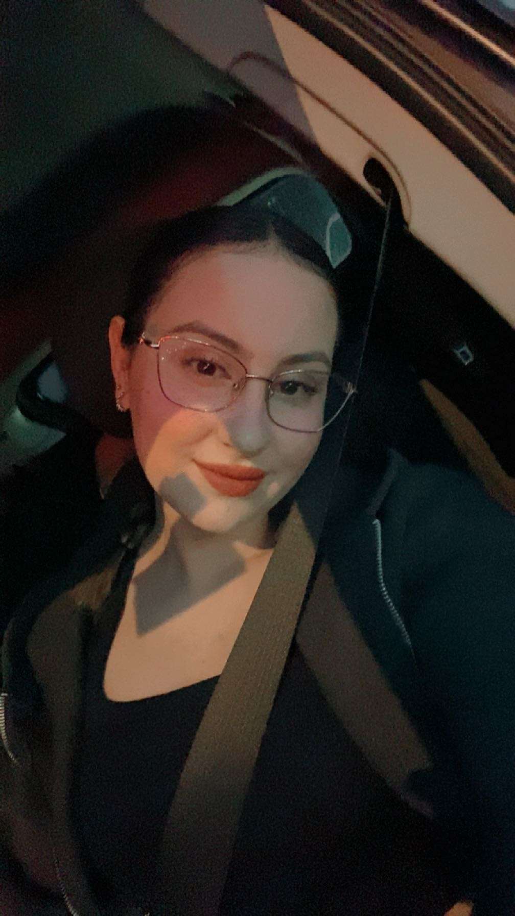 Feride Çileli Profile Picture