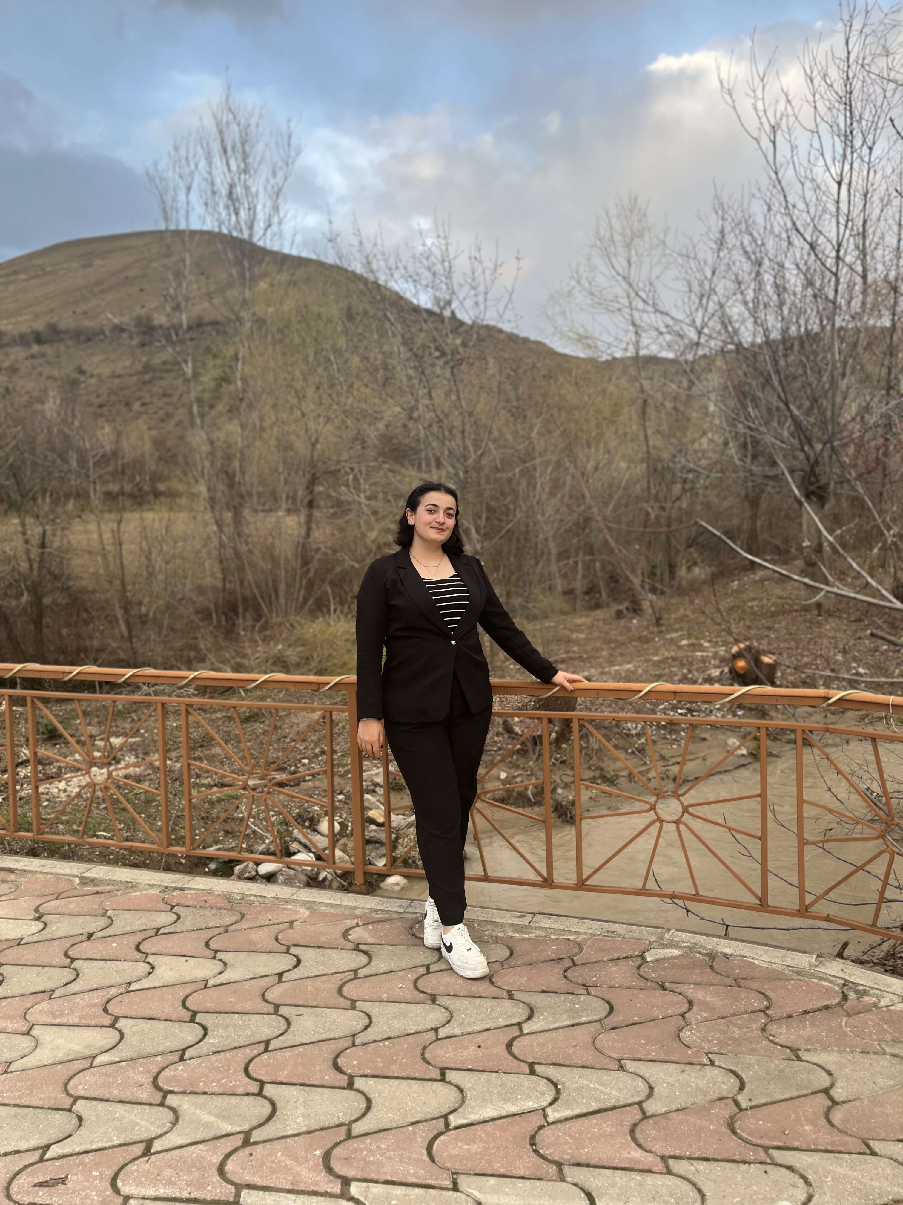 Fatma Gül Karakulak Profile Picture