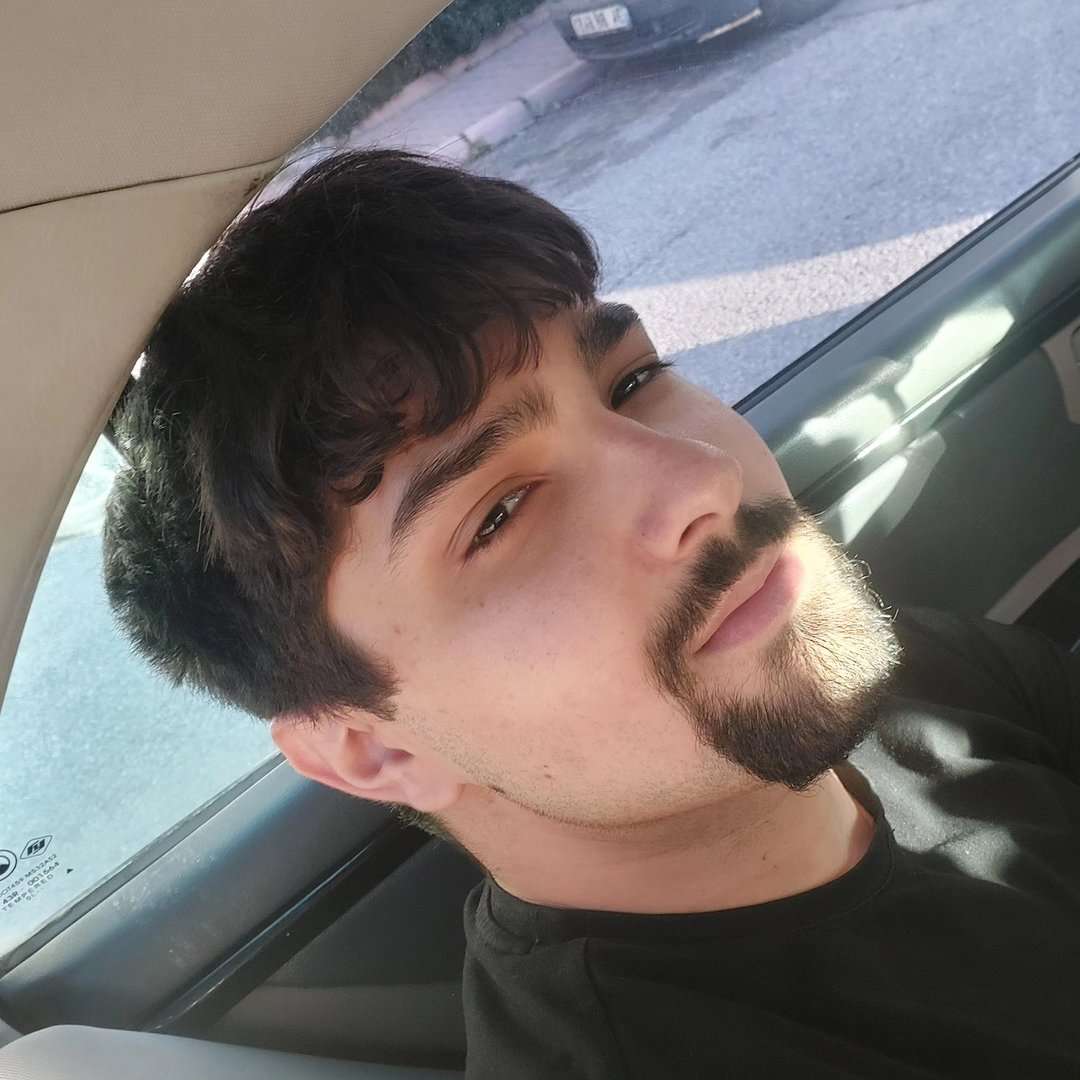 Emirhan Tavsamaz Profile Picture