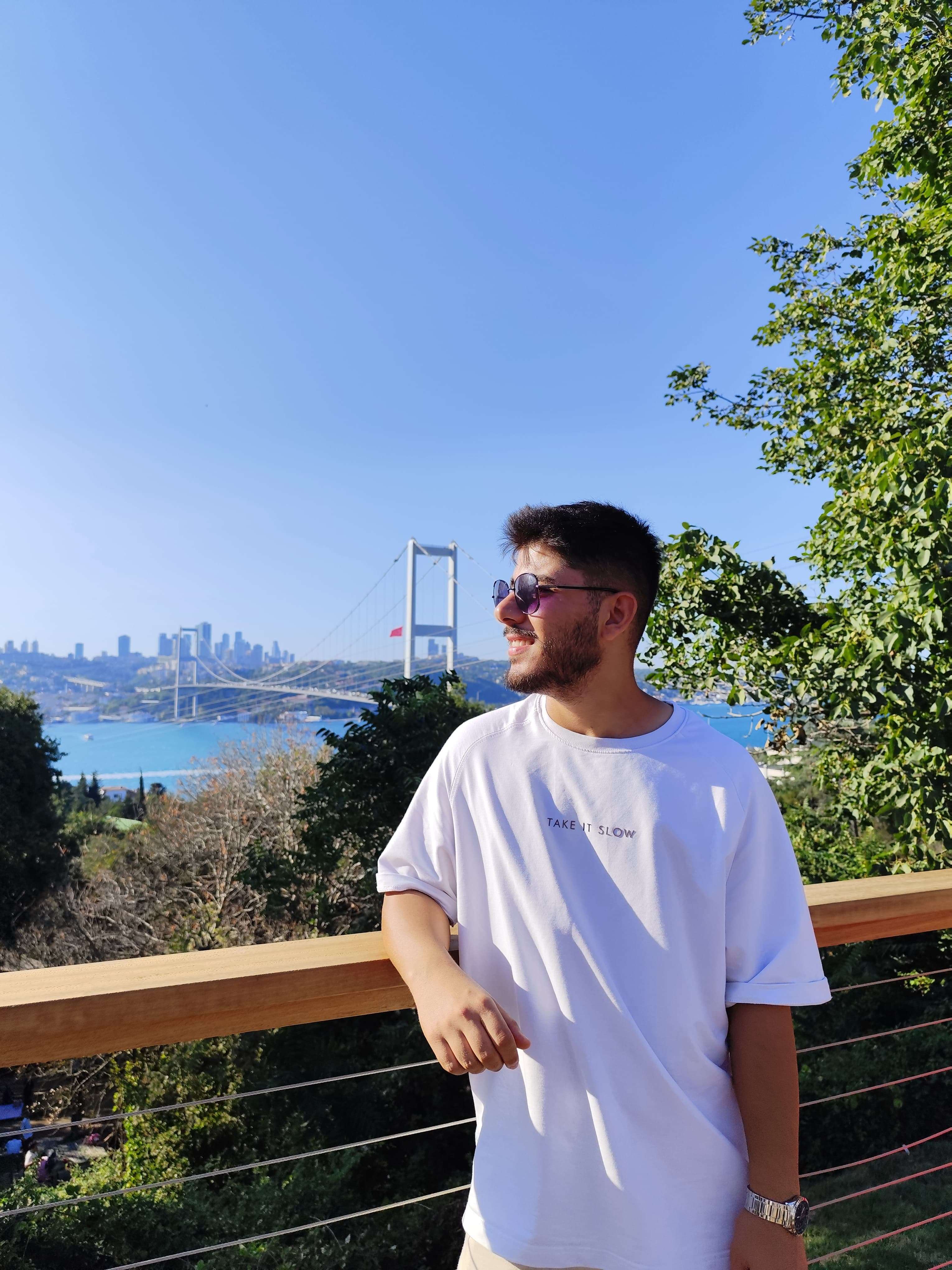 Azat Oytar Profile Picture