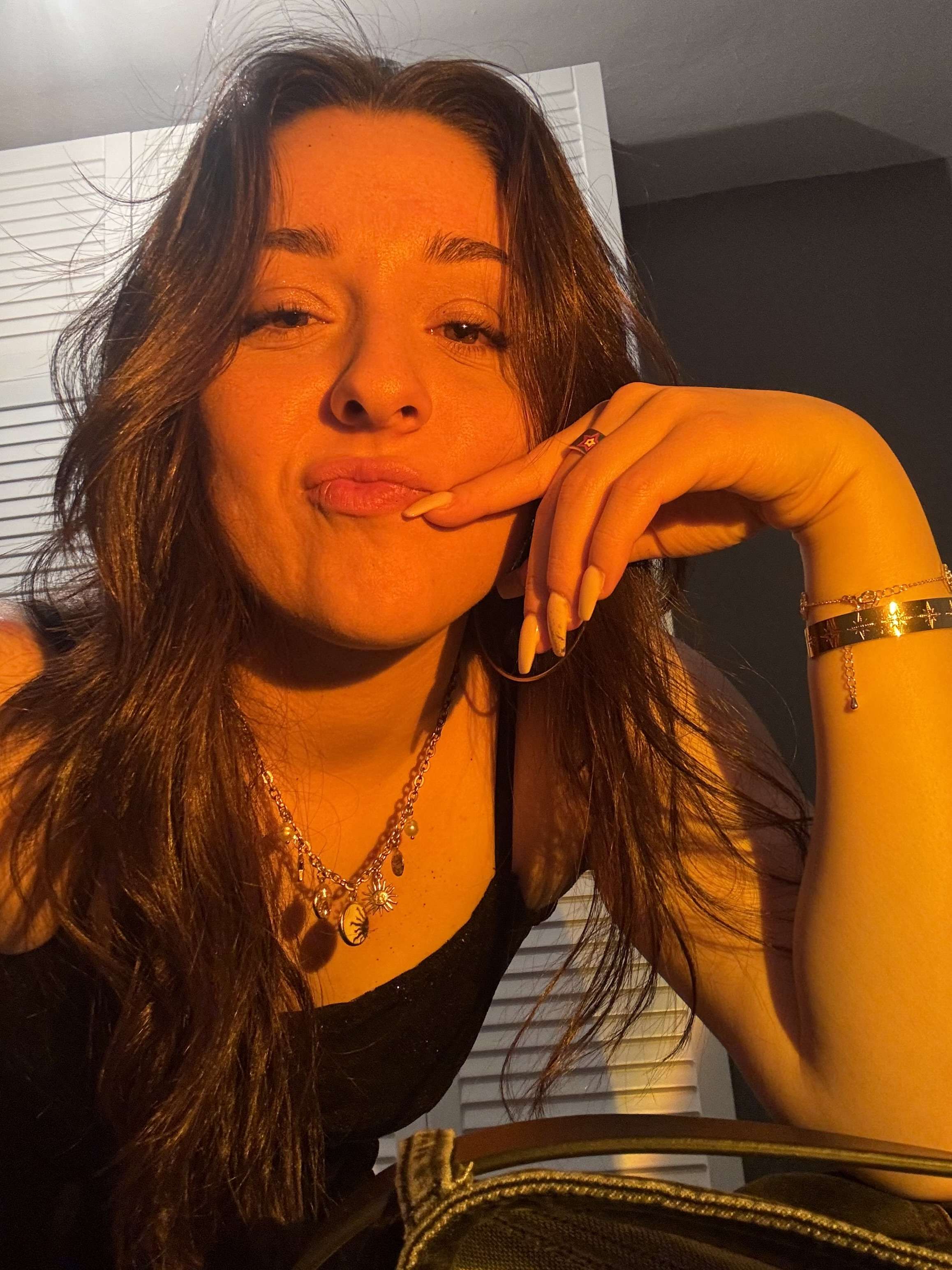 Damla Çiçek Profile Picture