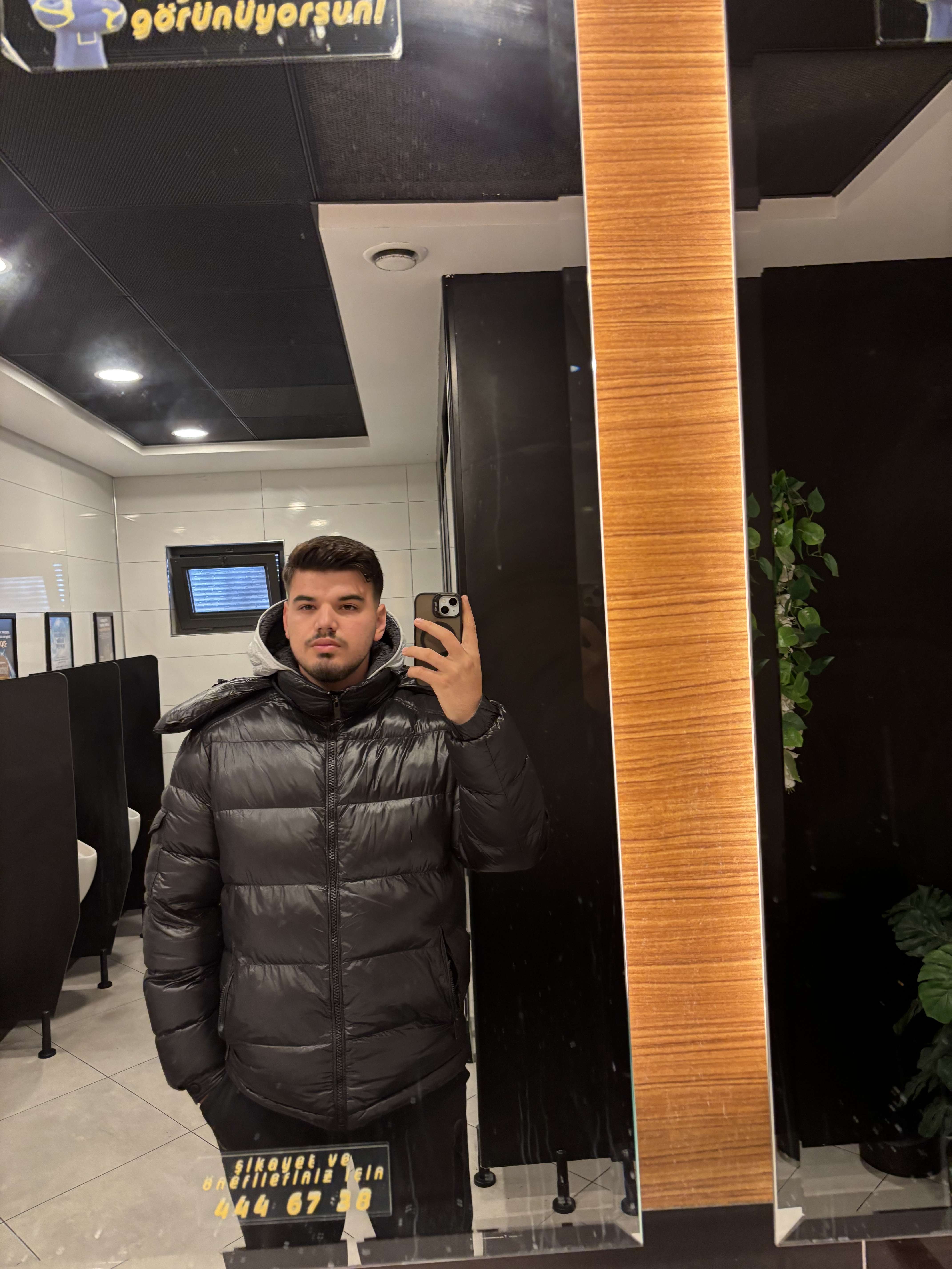 Efkan Sezer Profile Picture